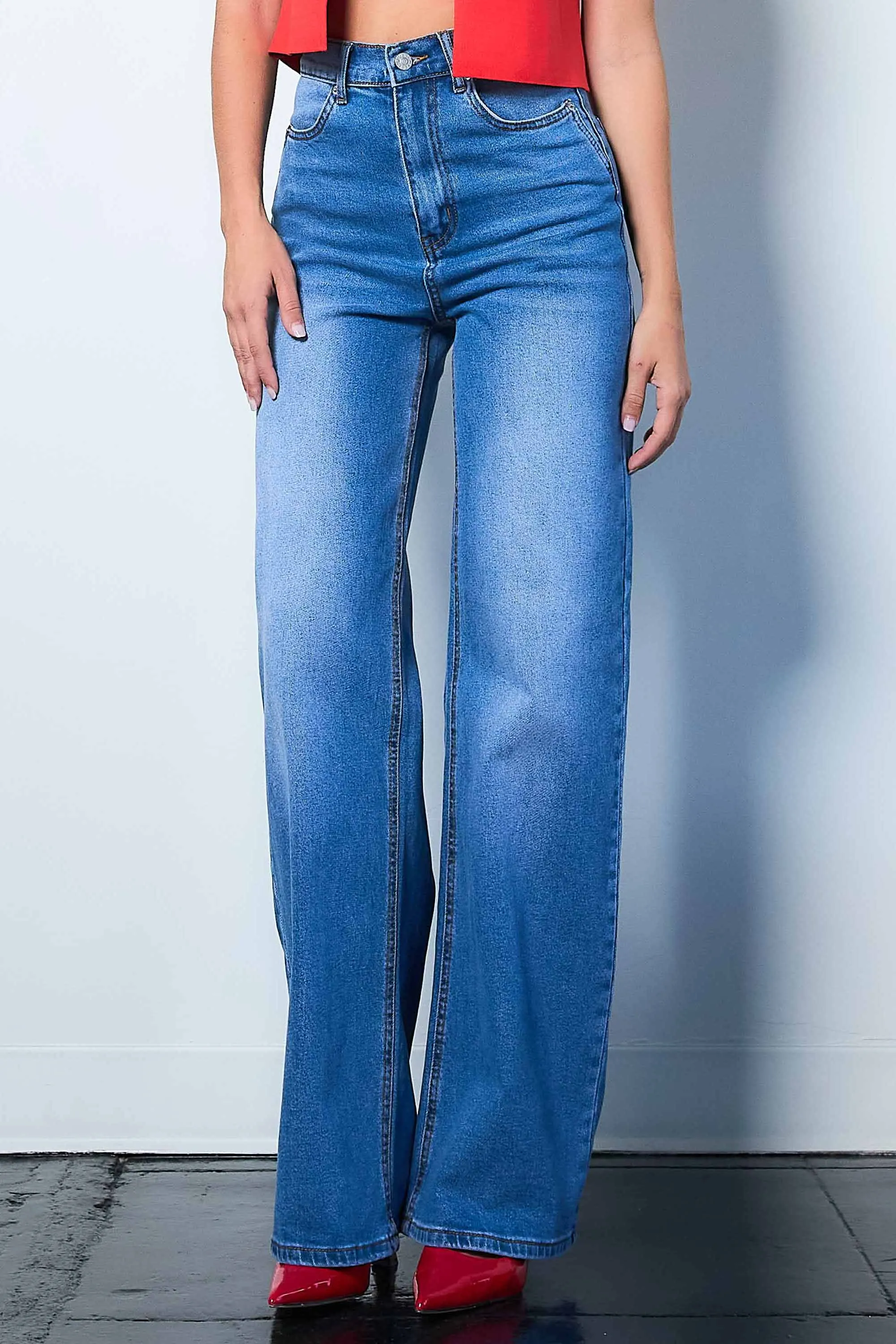 Everyday High-Rise Wide Leg Jeans