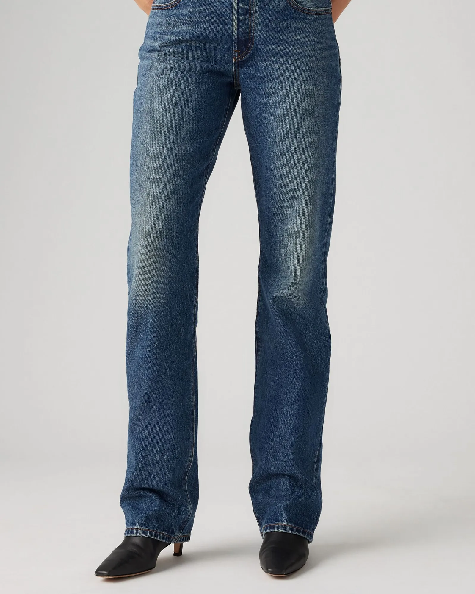 Levi's® Womens 501 90's Relaxed Straight Fit Jeans - Flash Full