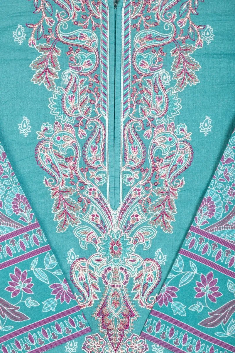 Limelight Embroidered Cambric Pakistani 3 Piece Suit LIM350