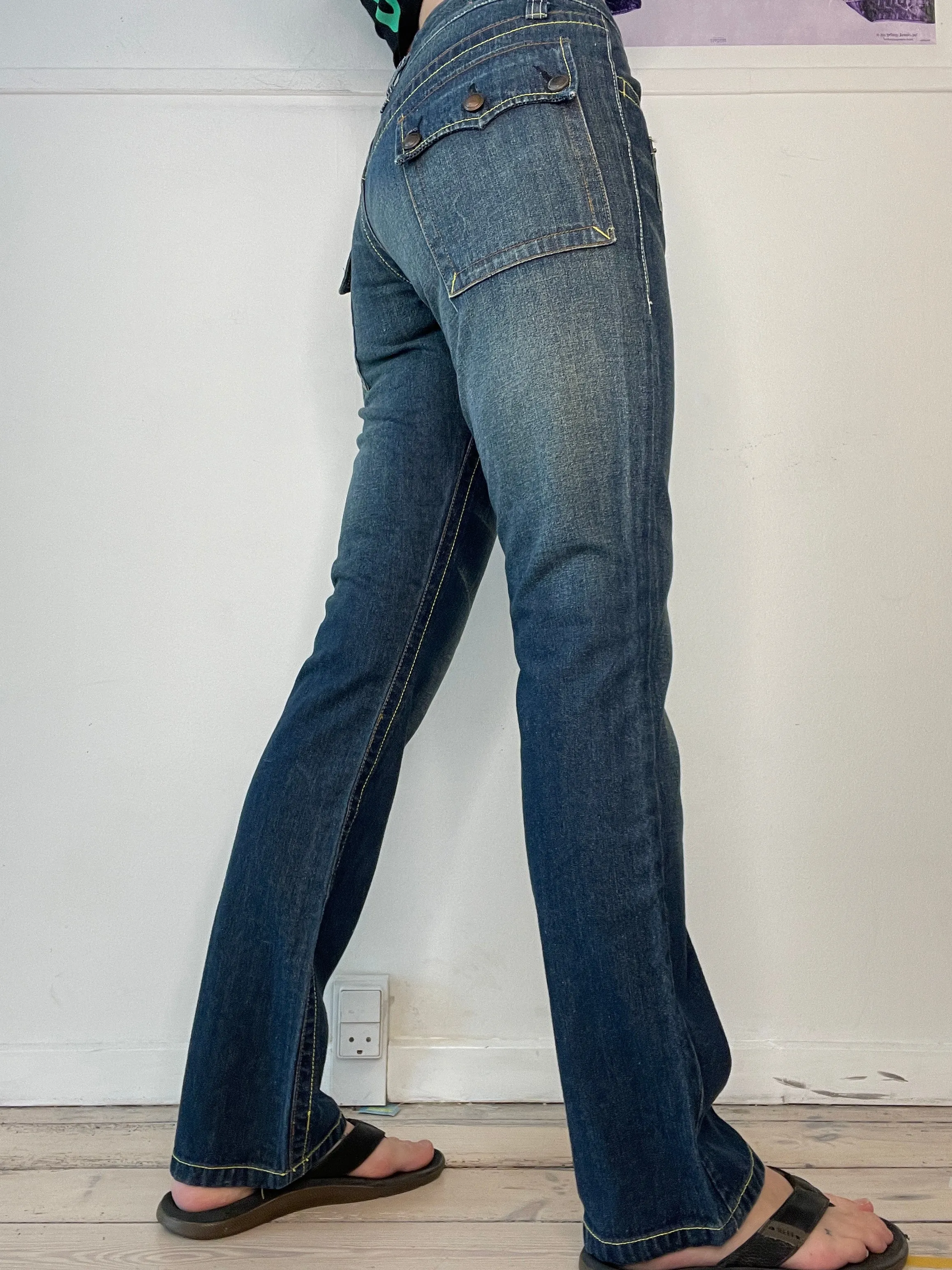 low-waisted everyday wear jeans