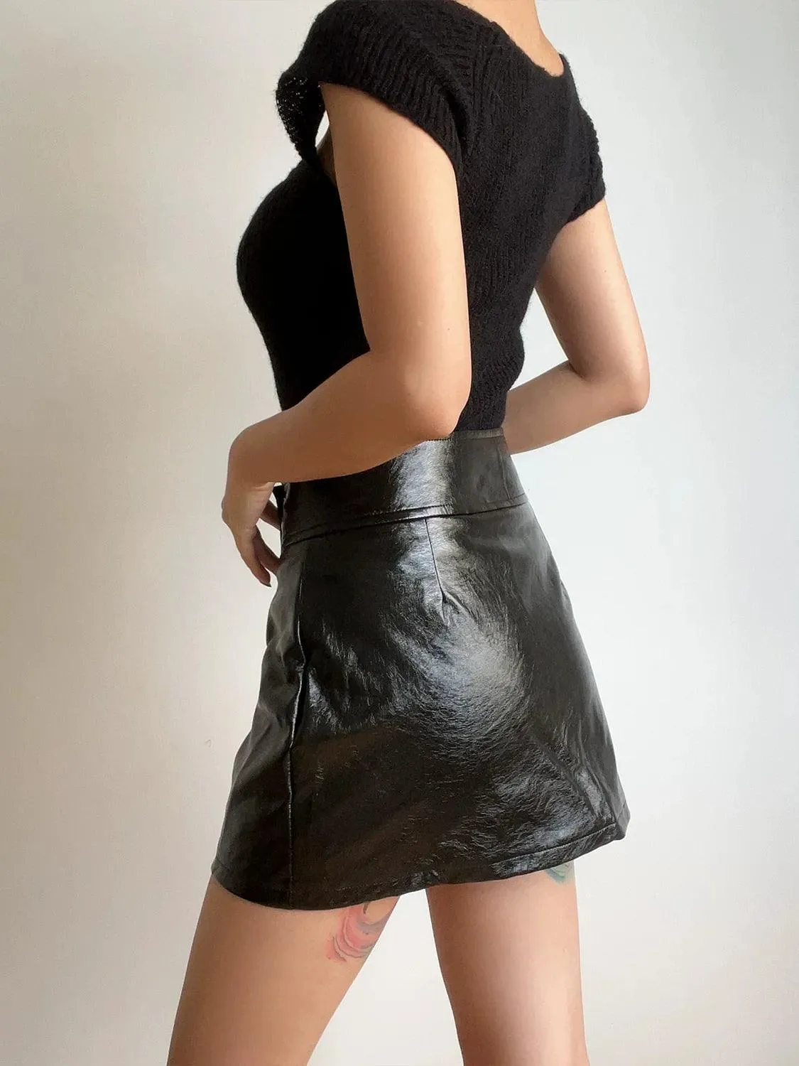 Retro Square Collar Knitwear: Chic High Waist Style Statement