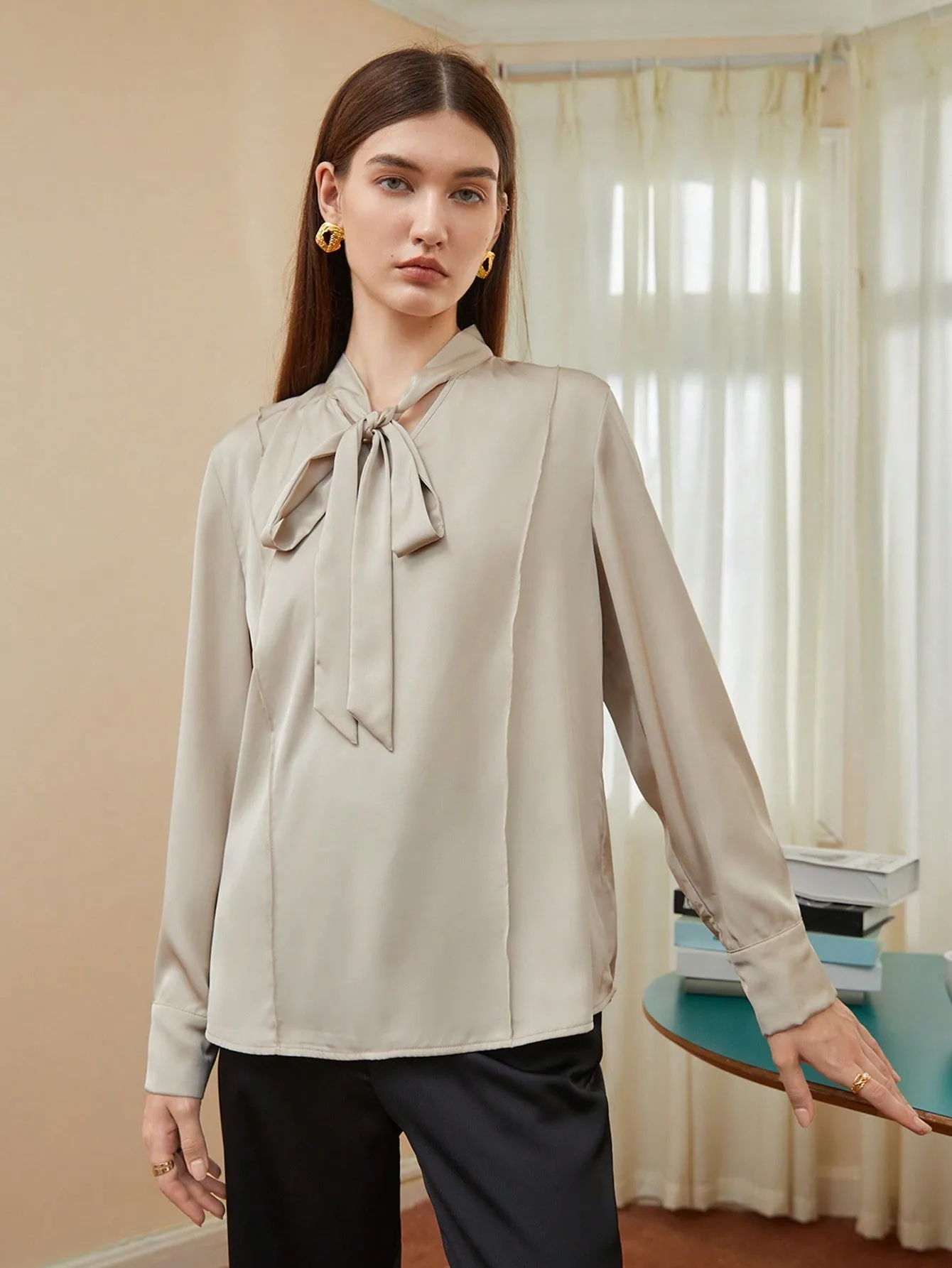SHEIN BIZwear Solid Tie Neck Satin Blouse