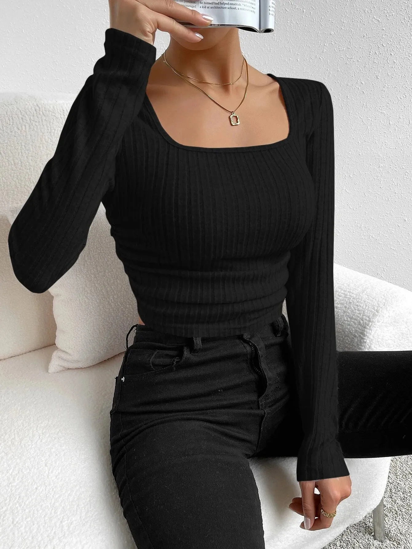 SHEIN EZwear Square Neck Ruched Side Crop Tee