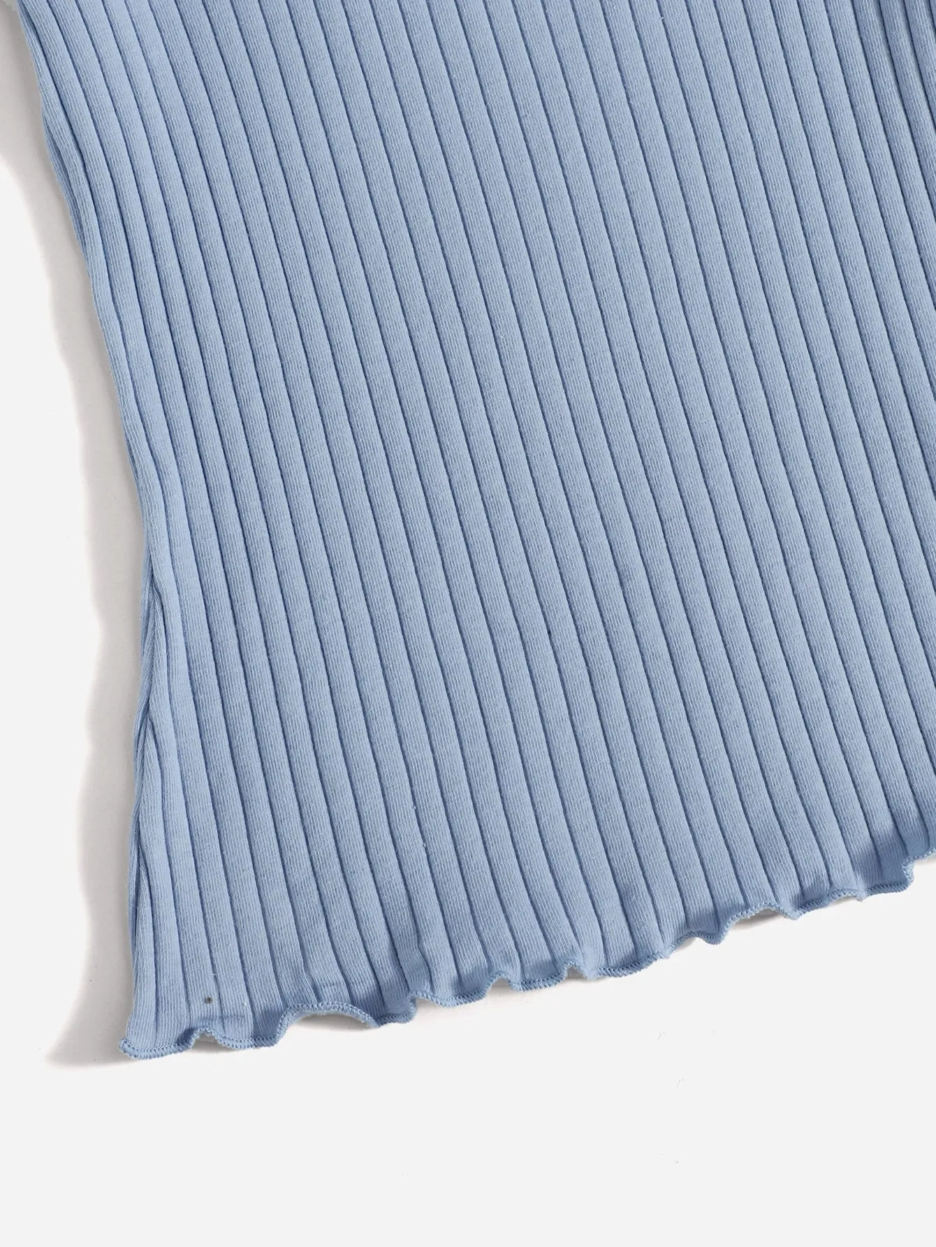 SHEIN Ribbed Lettuce-Edge Form-Fitting Top