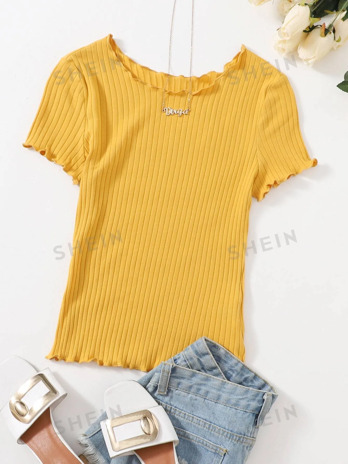 SHEIN Ribbed Lettuce-Edge Form-Fitting Top