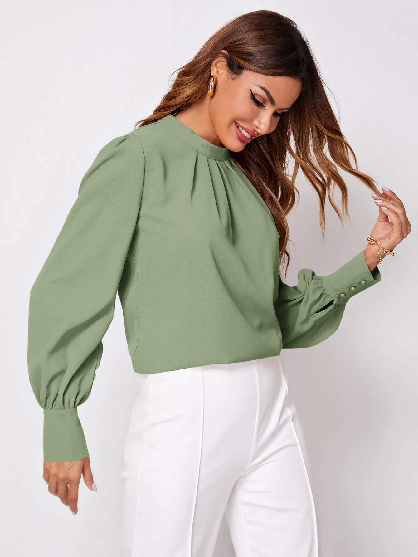 Solid Ruched Keyhole Back Blouse