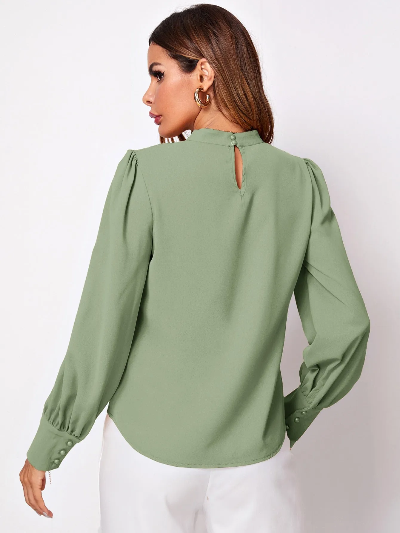 Solid Ruched Keyhole Back Blouse