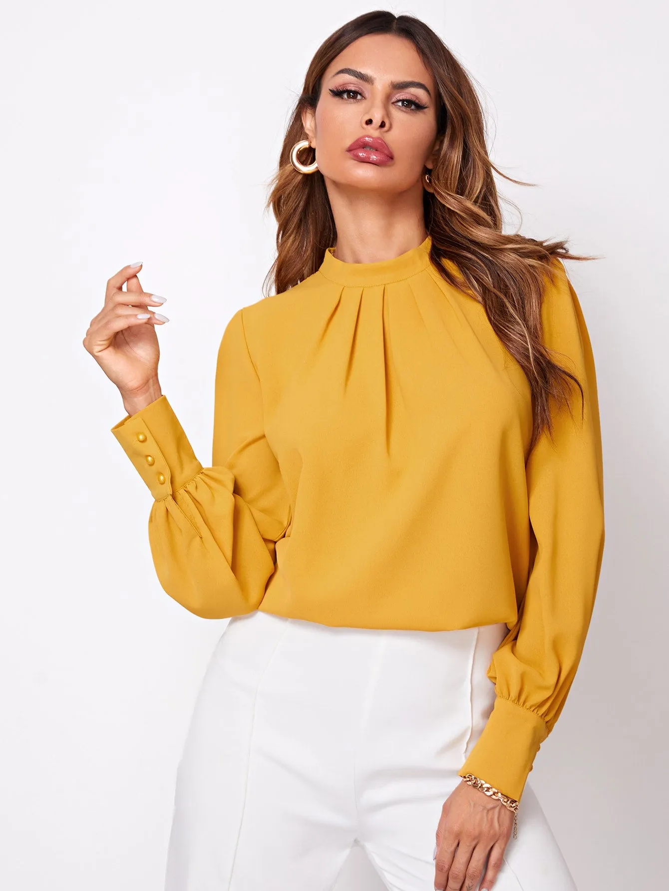 Solid Ruched Keyhole Back Blouse