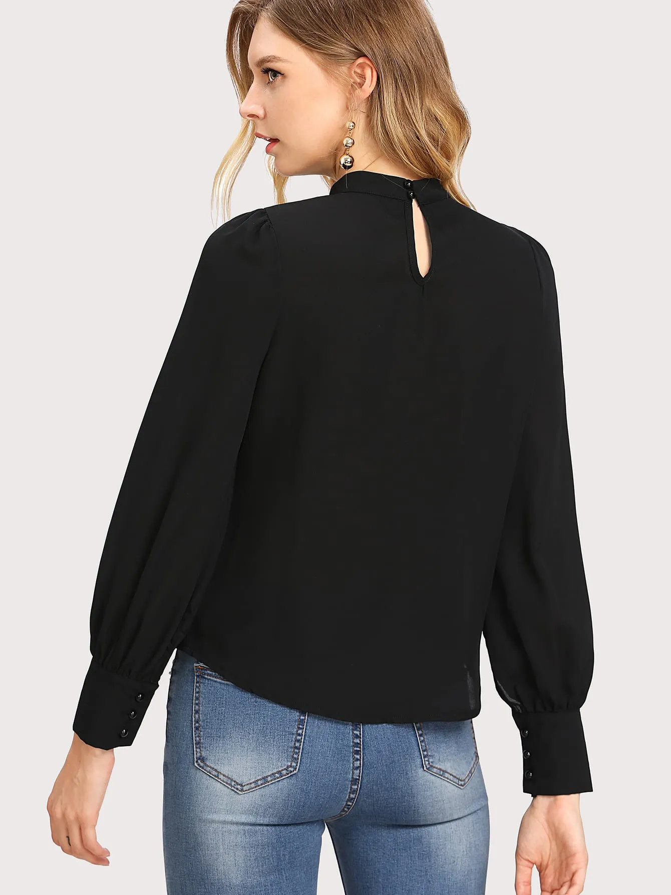 Solid Ruched Keyhole Back Blouse