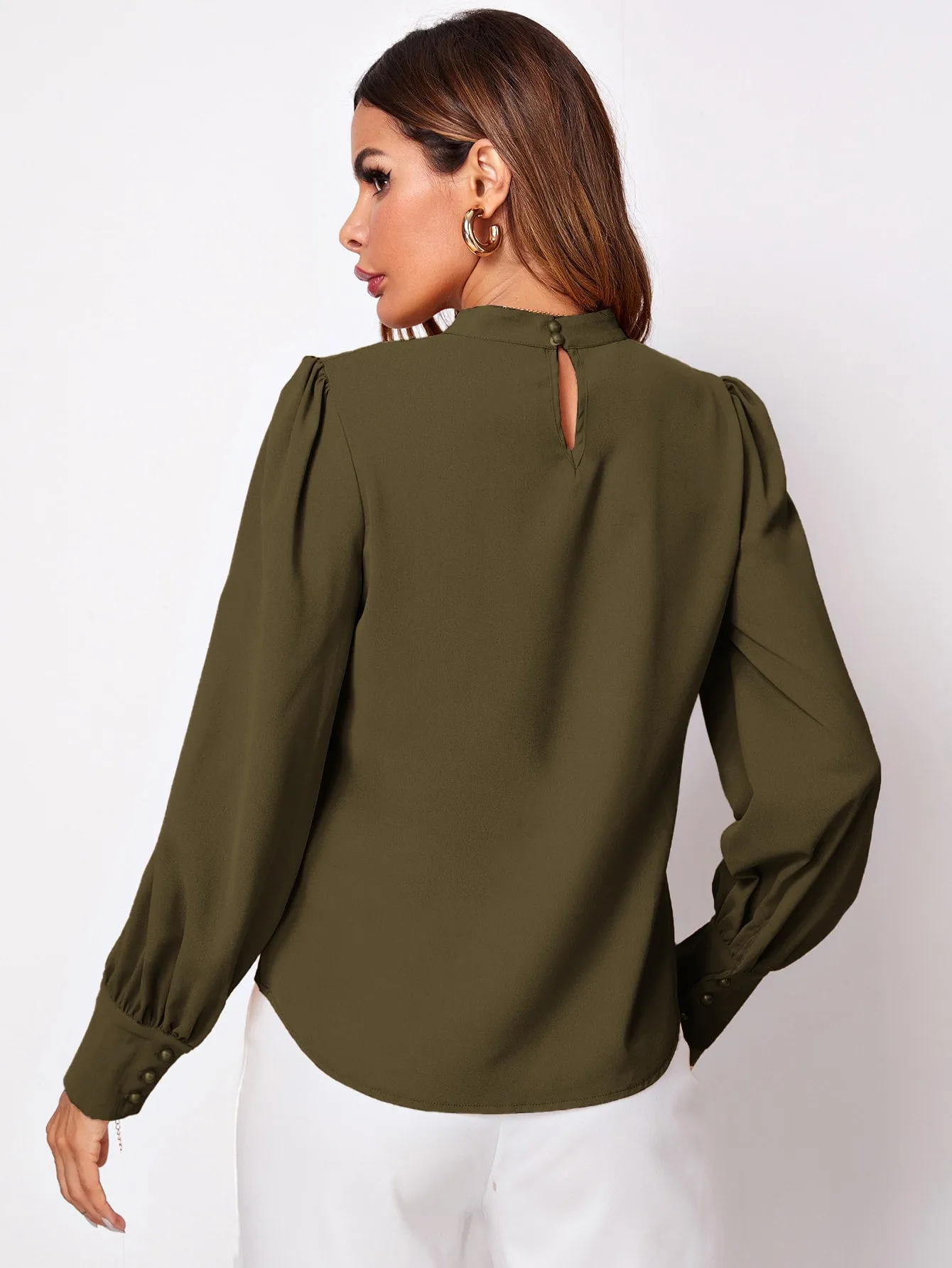 Solid Ruched Keyhole Back Blouse