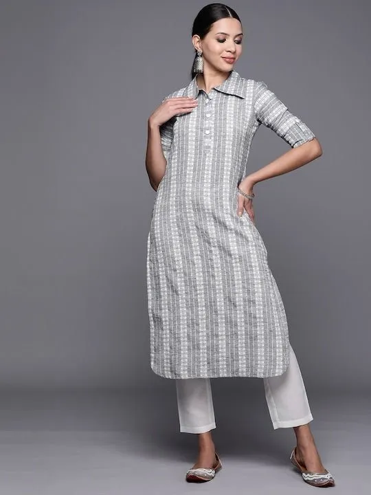 Women Striped Kurta With Trousers
